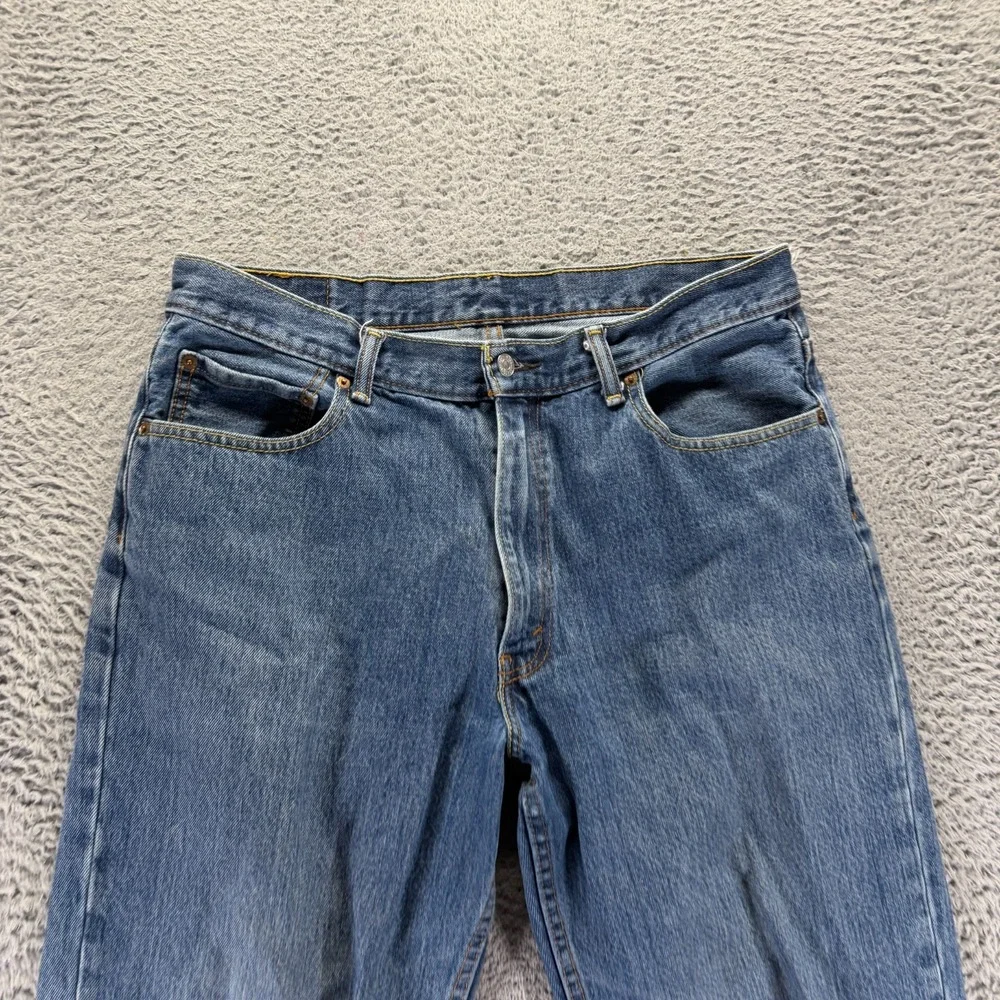 Levis before purchasing